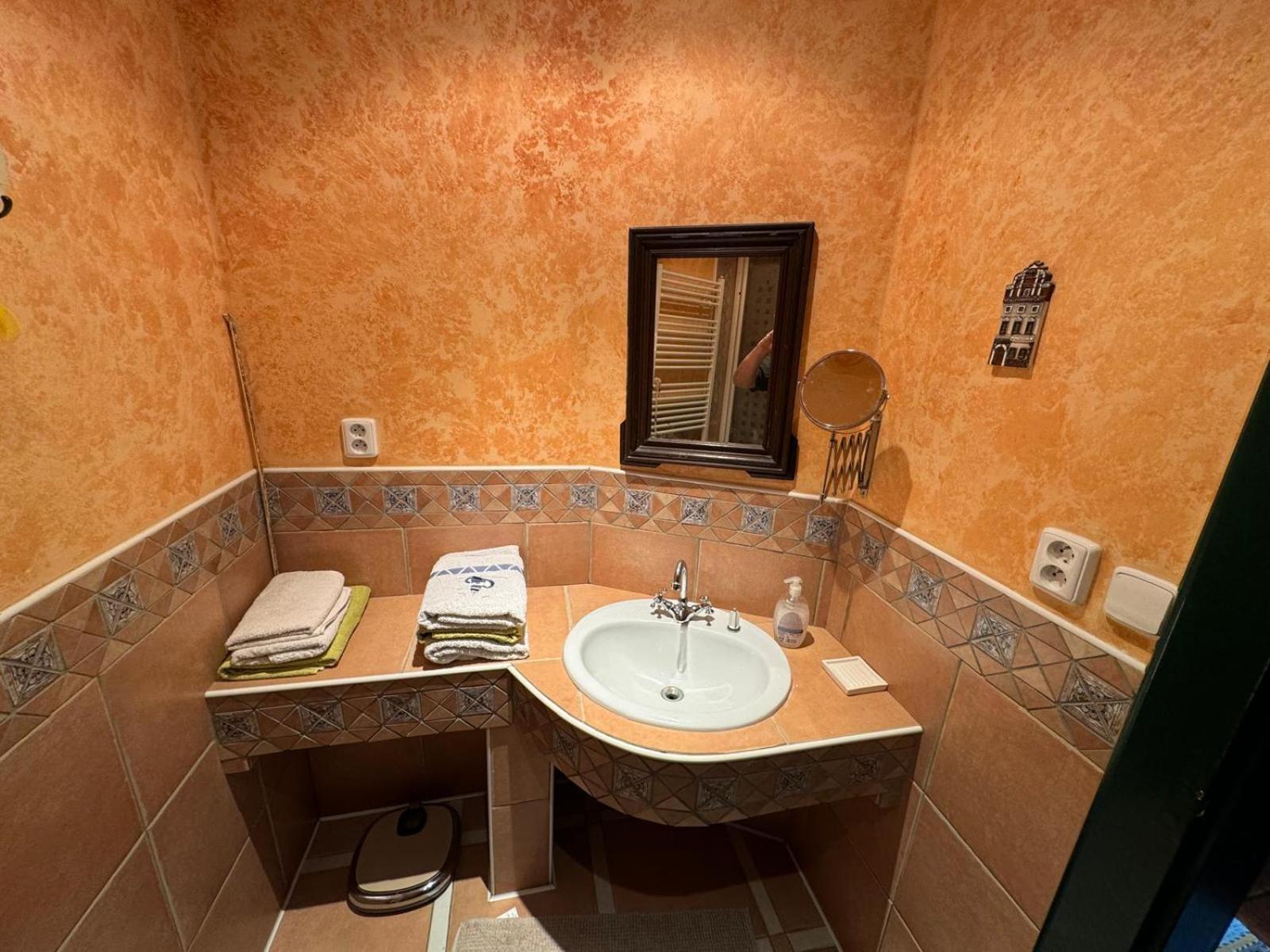 Apartman Dum U Kouli Prameny Exteriör bild