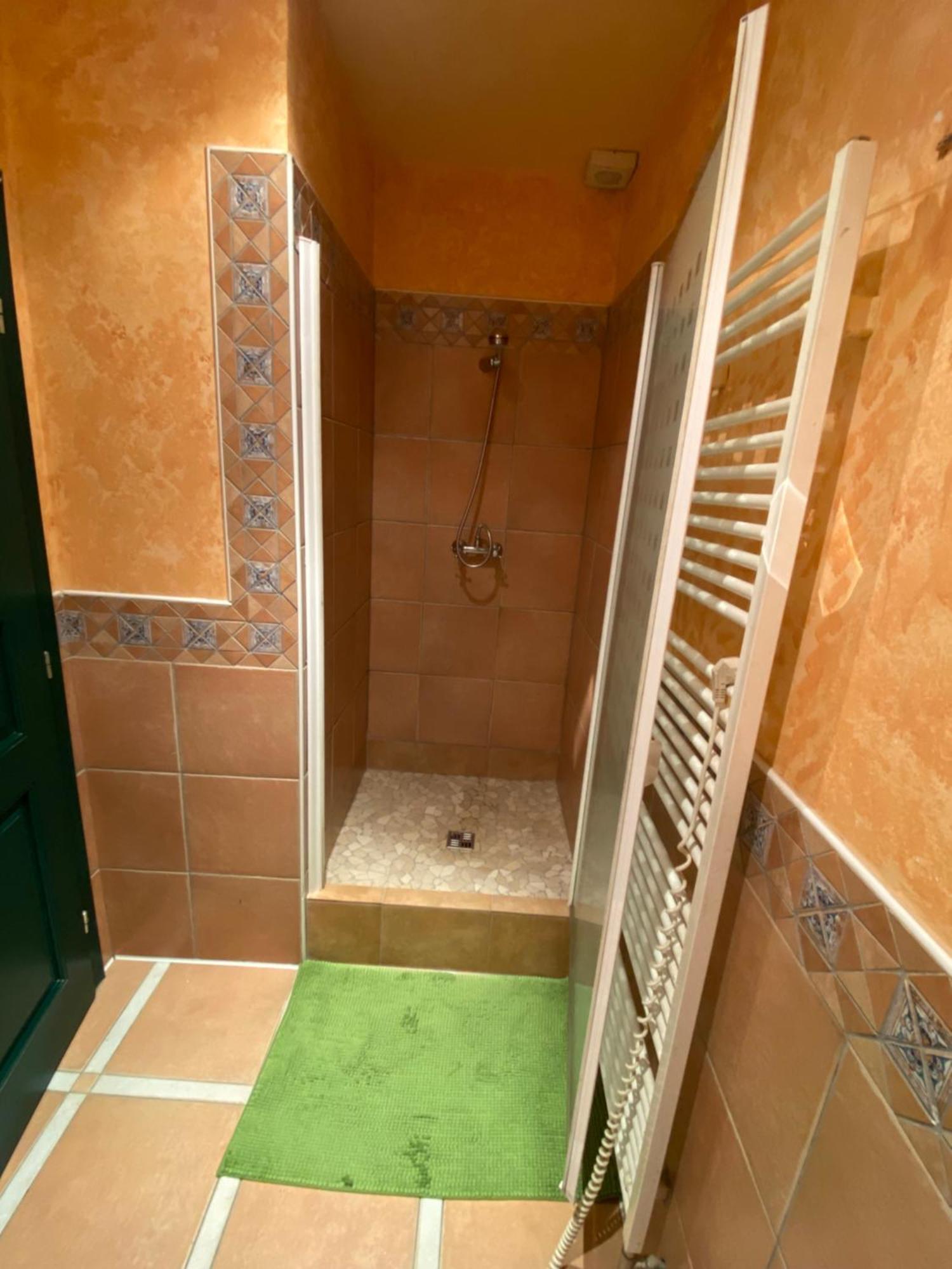 Apartman Dum U Kouli Prameny Exteriör bild